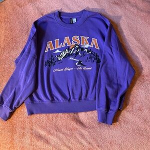 H&M Purple Alaska Graphic Sweatshirt